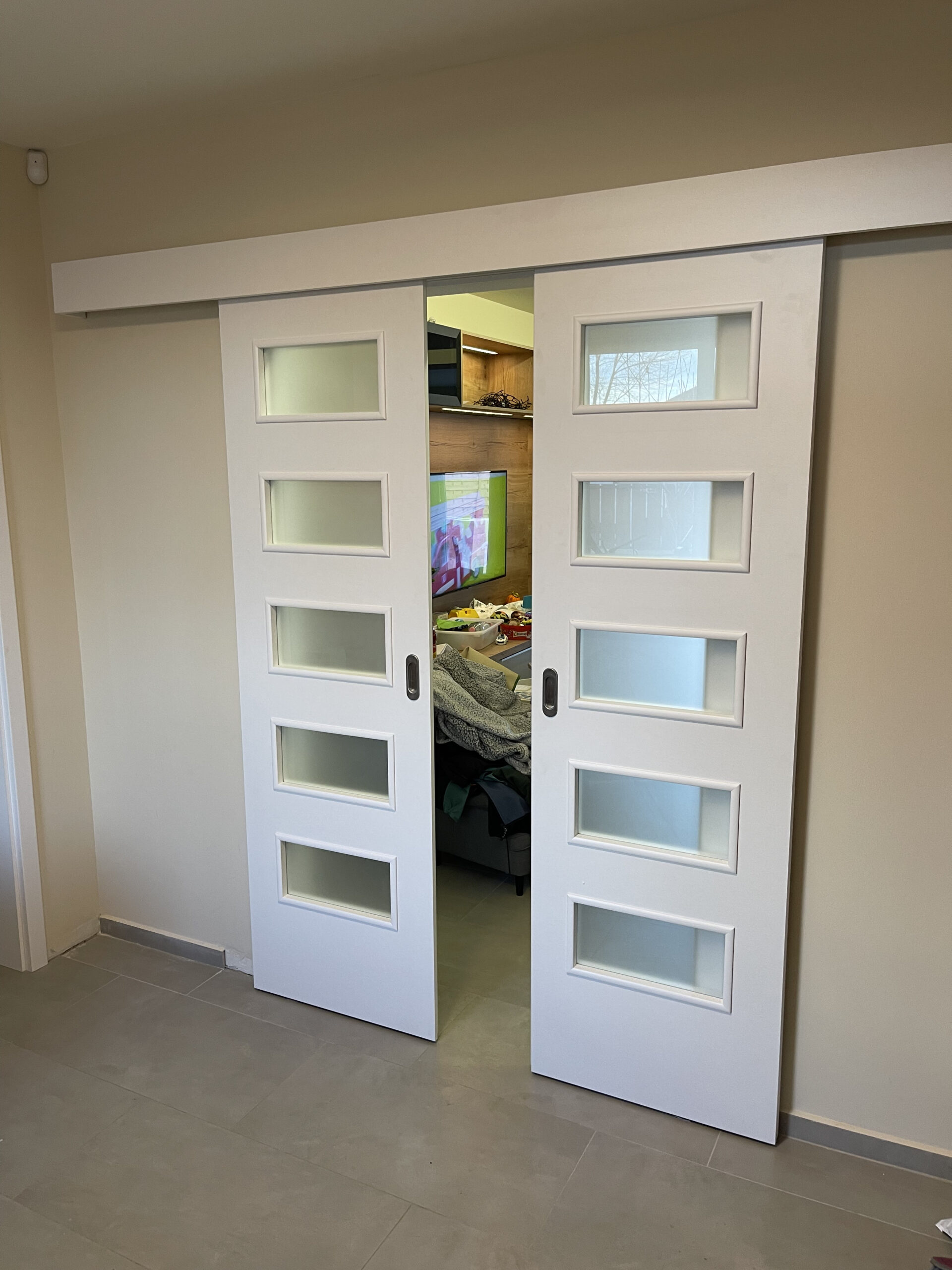 elhúzható ajtók Nyílászáró